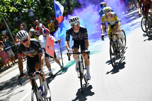 Při Czech Tour třikrát v etapách v top 10. Po smolné druhé etapě Pekala 14. v GC. Monti 5. v U23 a tým nejlepší z Conti na 6. místě