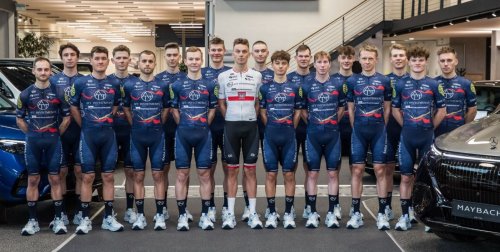 Závodní program je na poměry kontinentálního týmu ohromující. Víc jak sedmdesát závodů ve dvaceti zemích světa