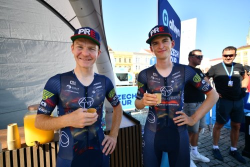 Při Czech Tour třikrát v etapách v top 10. Po smolné druhé etapě Pekala 14. v GC. Monti 5. v U23 a tým nejlepší z Conti na 6. místě