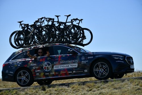Při Czech Tour třikrát v etapách v top 10. Po smolné druhé etapě Pekala 14. v GC. Monti 5. v U23 a tým nejlepší z Conti na 6. místě