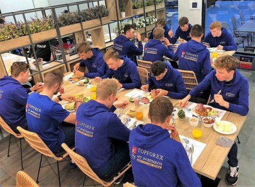 Cyklisté Topforex ATT Investments najezdili ve Španělsku 1700 kilometrů