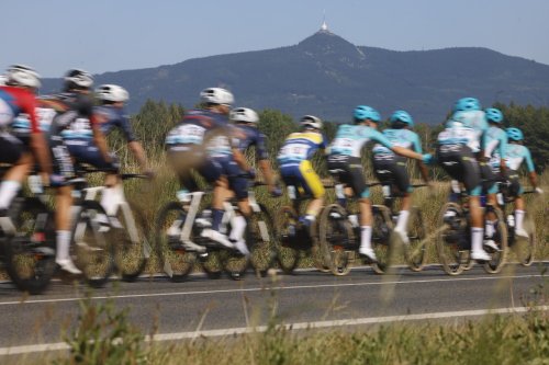 Při Czech Tour třikrát v etapách v top 10. Po smolné druhé etapě Pekala 14. v GC. Monti 5. v U23 a tým nejlepší z Conti na 6. místě