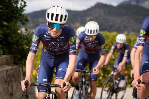 V etapových závodech na Rhodosu a Istrii jsme se v náročné konkurenci Pro a Devo týmů opakovaně prosadili na přednější příčky. Nejblíže pódiu měli na 4. místě Pomorski a na 6. Boguslawski