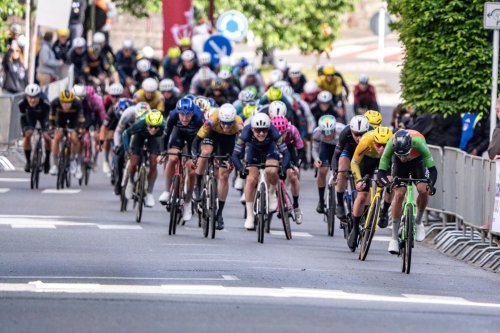 Na Flèche du Sud (2.1) jsme skončili třikrát v top 10 a získali 6 UCI bodů. V Kyjově nám patřilo 4. a 6. místo