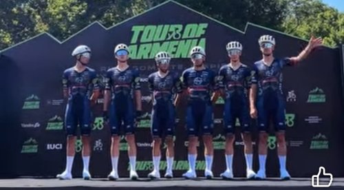 Okolo Arménie jsme vyhráli etapu, vezli dres lídra, v GC skončili čtvrtí, vyhráli týmovou soutěž a získali 28 UCI bodů. Vyhráli jsme i poslední závod ŠKODA CUP