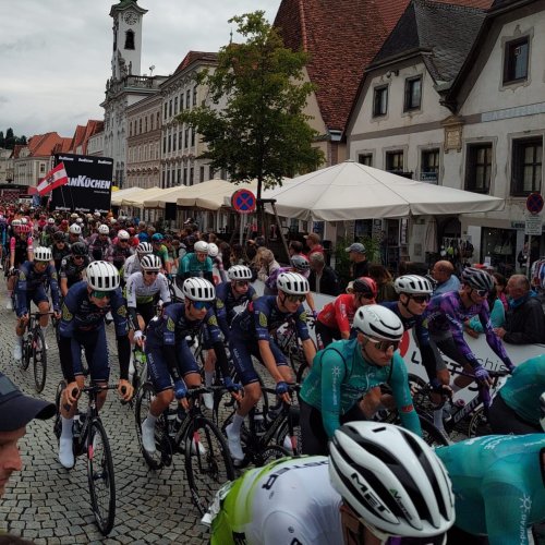 Úvodní etapě Tour of Austria dominovali jezdci UAE Emirates. Piotr Pekala byl 4. a ATT Investments 2. nejlepší z conti týmů