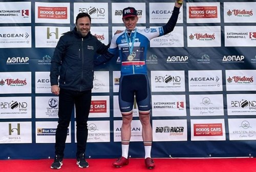 Cyklisté ATT Investments bodovali na jihu Evropy: Heming na Rhodosu vítězem kategorii do 23 let, Bárta na Istrii čtvrtý.