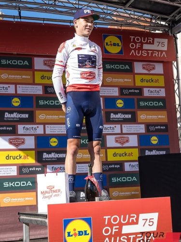 Nejlepším vrchařem Tour of Austria se stal Piotr Pekala. Celkovým vítězem seriálu Visegrad 4 je Dominik Neuman